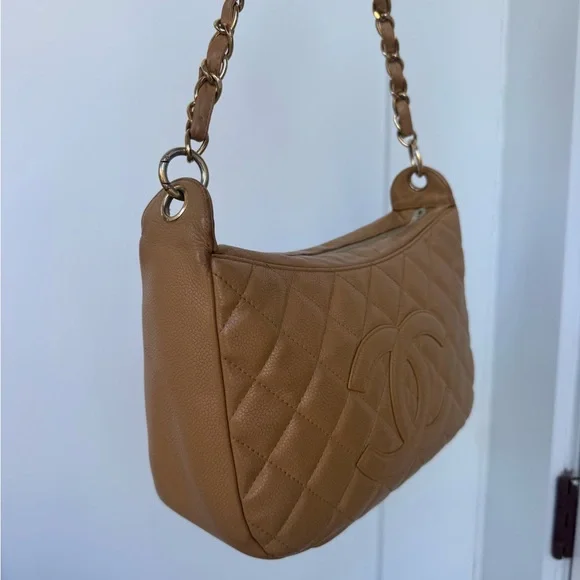 ✨ CHANEL Quilted Caviar Leather Shoulder Bag – Camel Beige – Made in Italy ✨ - Picture 7 of 16